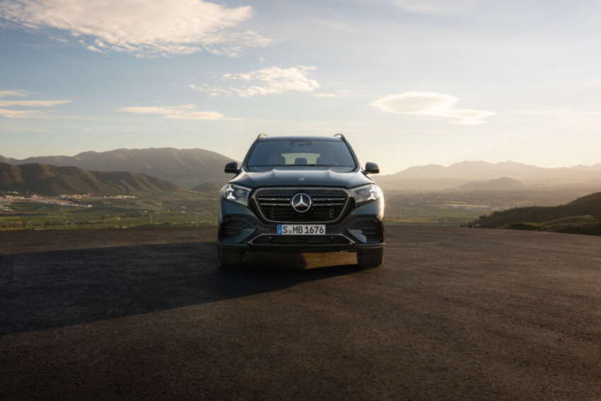2026 Mercedes-Benz GLE, GLS facelifts – full-width Superscreen, 4.0L flat-plane V8; 585 PS AMG PHEV 2059900