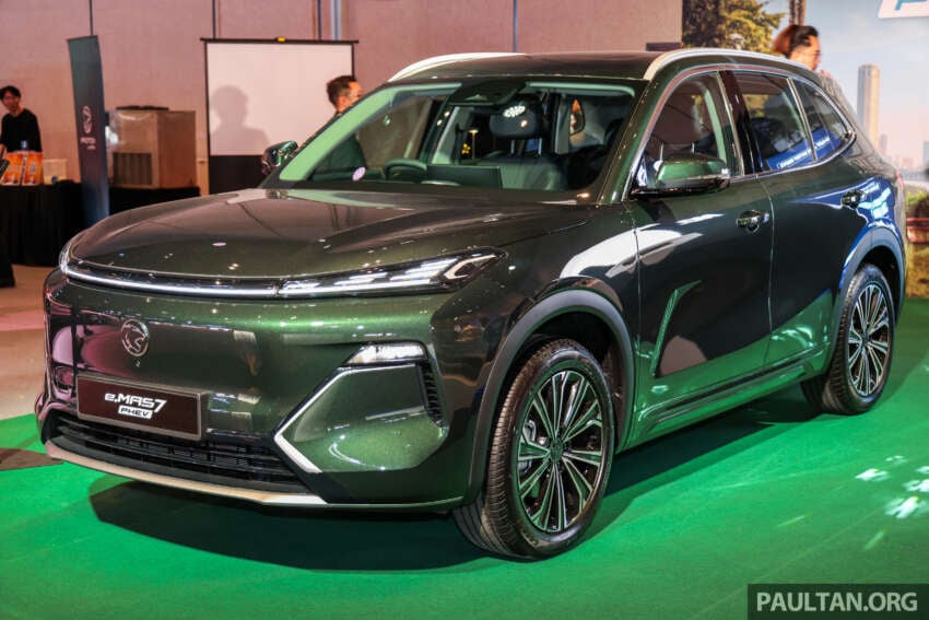 Proton eMas 7 PHEV in Emerald Green in Penang 2074627