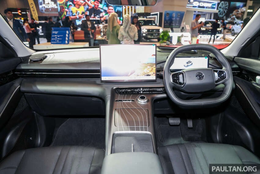 Proton eMas 7 PHEV in Emerald Green in Penang 2074637