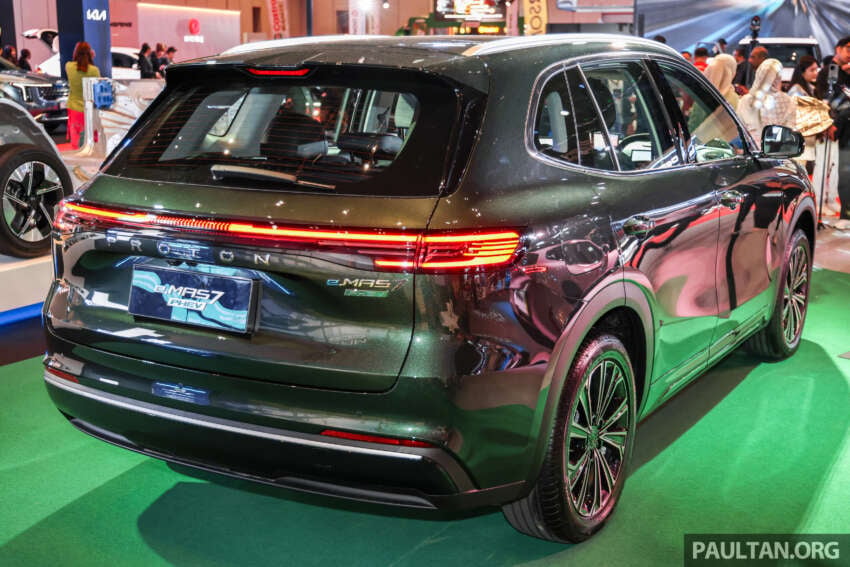 Proton eMas 7 PHEV in Emerald Green in Penang 2074629