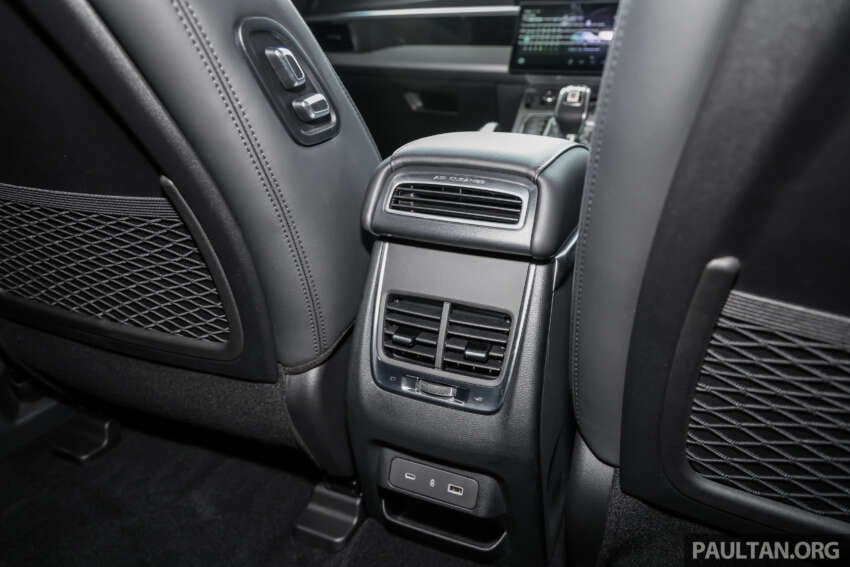 Proton X70 Sport Edition – special run limited to 600 units, based on Premium variant; launch on April 16 2065347