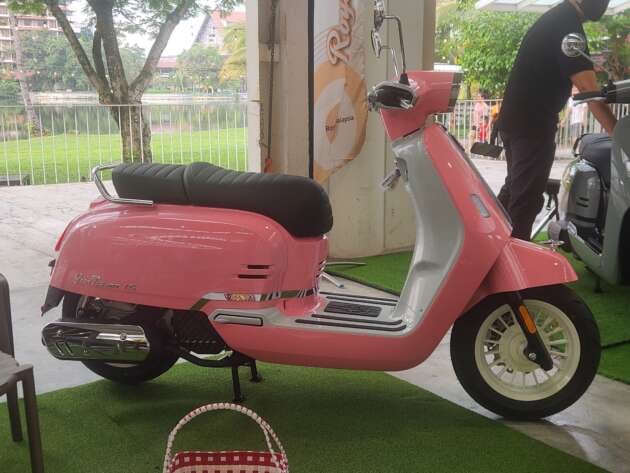 Royal Alloy Gran Turismo dilancarkan di Malaysia – skuter rim 12 inci, harga 125S RM9,800, 160S RM12,800