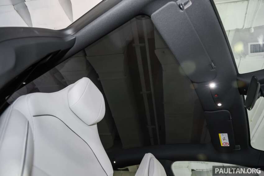 Tesla Model Y L dilancar di Malaysia – jarak roda lebih jauh, 6-tempat duduk, anggaran RM260k; Q2 2026 2059564