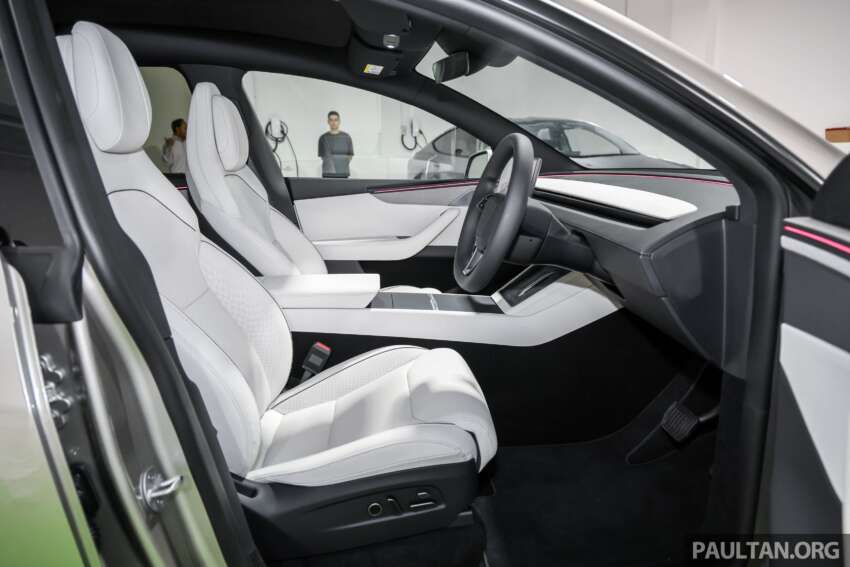 Tesla Model Y L dilancar di Malaysia – jarak roda lebih jauh, 6-tempat duduk, anggaran RM260k; Q2 2026 2059555