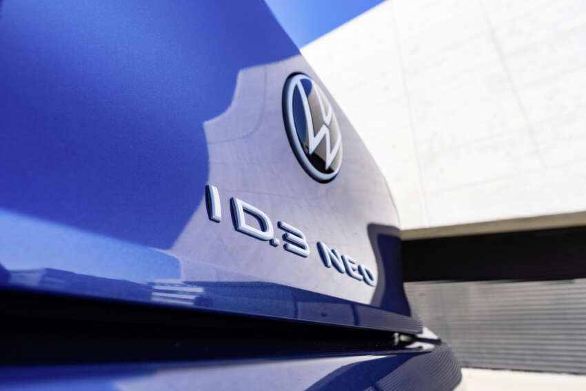 Volkswagen ID.3 Neo debuts – EV hatch gets updated styling, more physical controls; up to 630 km WLTP 2067599