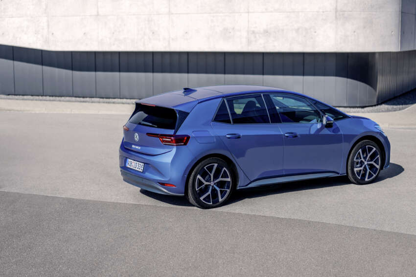 Volkswagen ID.3 Neo debuts – EV hatch gets updated styling, more physical controls; up to 630 km WLTP 2067602