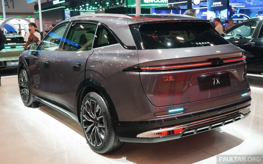 2026 Zeekr 7X facelift on display in Beijing – now 900V system; up to 795 PS, 802 km CLTC; from RM133k 2072108
