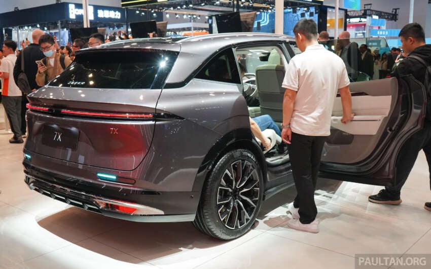 2026 Zeekr 7X facelift on display in Beijing – now 900V system; up to 795 PS, 802 km CLTC; from RM133k 2072109