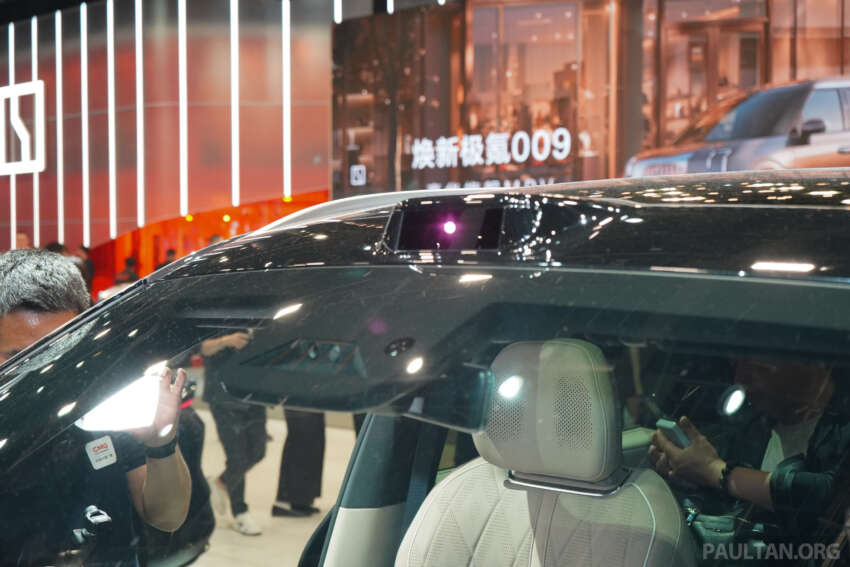 2026 Zeekr 8X on display in Beijing – 2.0T PHEV with up to 1,400 PS, 1,205 km WLTP hybrid; from RM207k 2071468