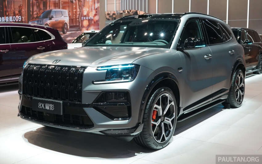 2026 Zeekr 8X on display in Beijing – 2.0T PHEV with up to 1,400 PS, 1,205 km WLTP hybrid; from RM207k 2071494