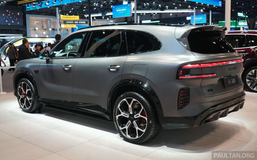 2026 Zeekr 8X on display in Beijing – 2.0T PHEV with up to 1,400 PS, 1,205 km WLTP hybrid; from RM207k 2071495