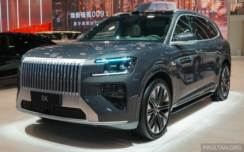 2026 Zeekr 8X on display in Beijing – 2.0T PHEV with up to 1,400 PS, 1,205 km WLTP hybrid; from RM207k 2071459