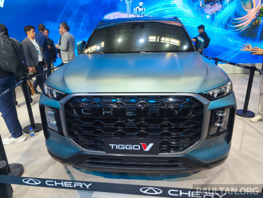 Chery Tiggo V debuts in Beijing – seven-seater SUV that can be reconfigured to a pick-up, in PHEV and ICE 2071622