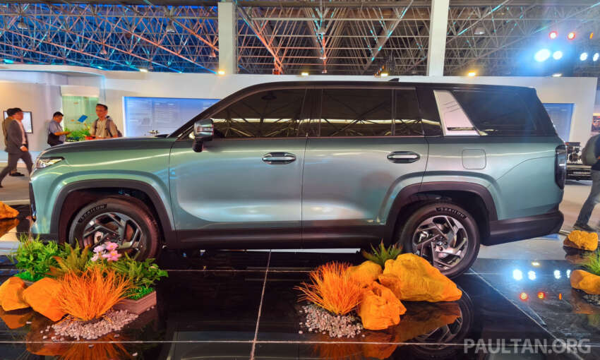 Chery Tiggo V debuts in Beijing – seven-seater SUV that can be reconfigured to a pick-up, in PHEV and ICE 2075218