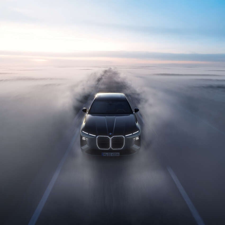 2026 BMW 7 Series facelift – G70 LCI gets Panoramic iDrive, i7 with up to 708 km WLTP range, 250 kW DCFC 2070634