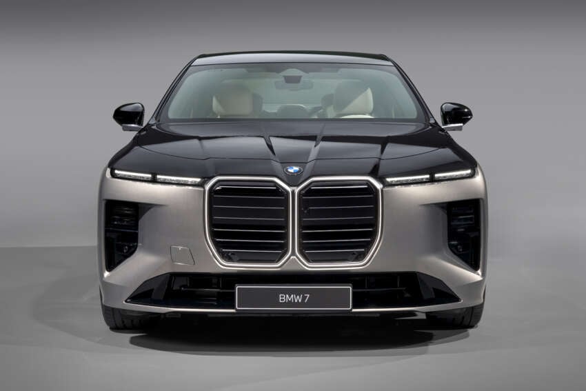 2026 BMW 7 Series facelift – G70 LCI gets Panoramic iDrive, i7 with up to 708 km WLTP range, 250 kW DCFC 2070103