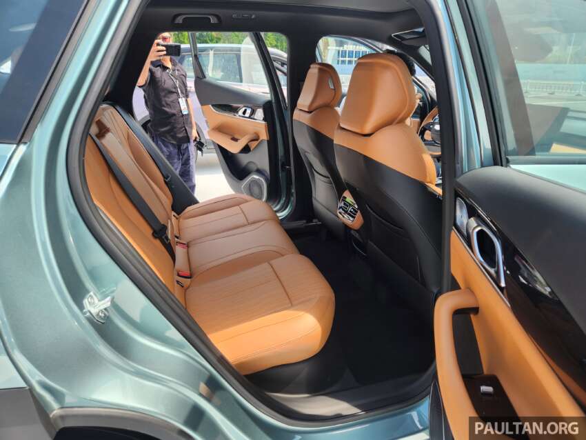 2026 Geely Boyue L in China – next-gen Proton X70? 2072284