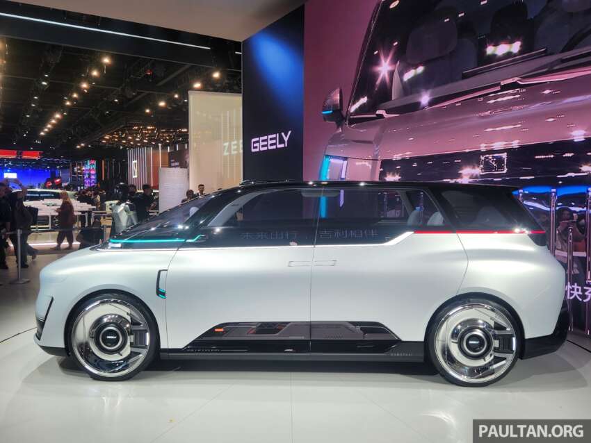 Geely Eva Cab unveiled in Beijing – China’s first purpose-built robotaxi prototype, Level 4 autonomy 2070982