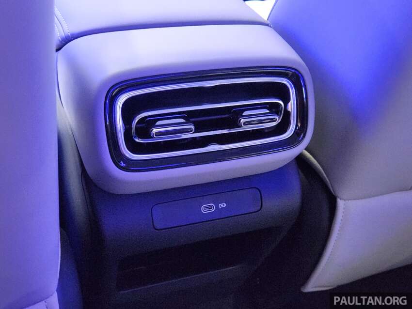 Geely Galaxy Starshine 6 in Beijing – PHEV version of Emgrand; next Proton S70, future Proton eMas sedan? 2071078