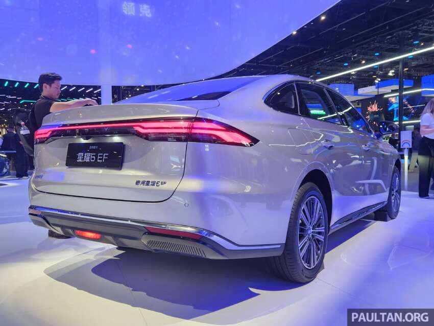 Geely Galaxy Starshine 6 in Beijing – PHEV version of Emgrand; next Proton S70, future Proton eMas sedan? 2071065