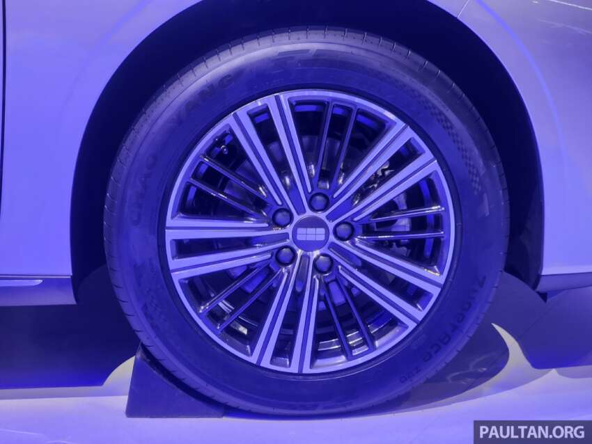 Geely Galaxy Starshine 6 in Beijing – PHEV version of Emgrand; next Proton S70, future Proton eMas sedan? 2071068