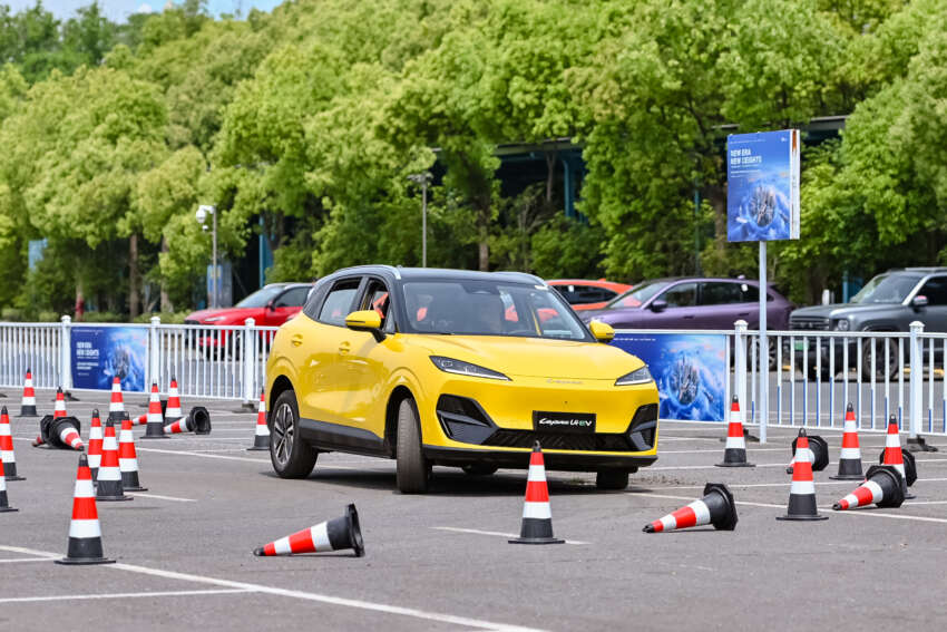 Lepas L4 EV, L6 EV, L6 PHEV revealed in Beijing – would you like to see these NEVs in Malaysia? 2073217