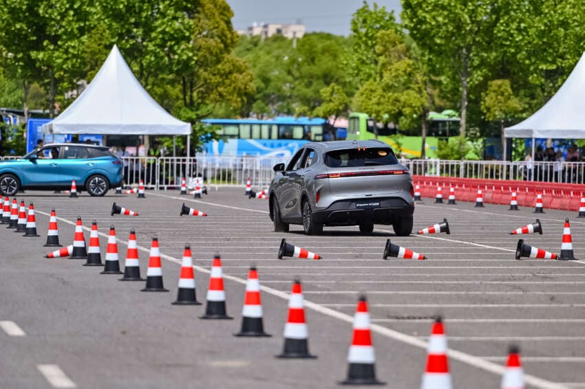 Lepas L4 EV, L6 EV, L6 PHEV revealed in Beijing – would you like to see these NEVs in Malaysia? 2073558