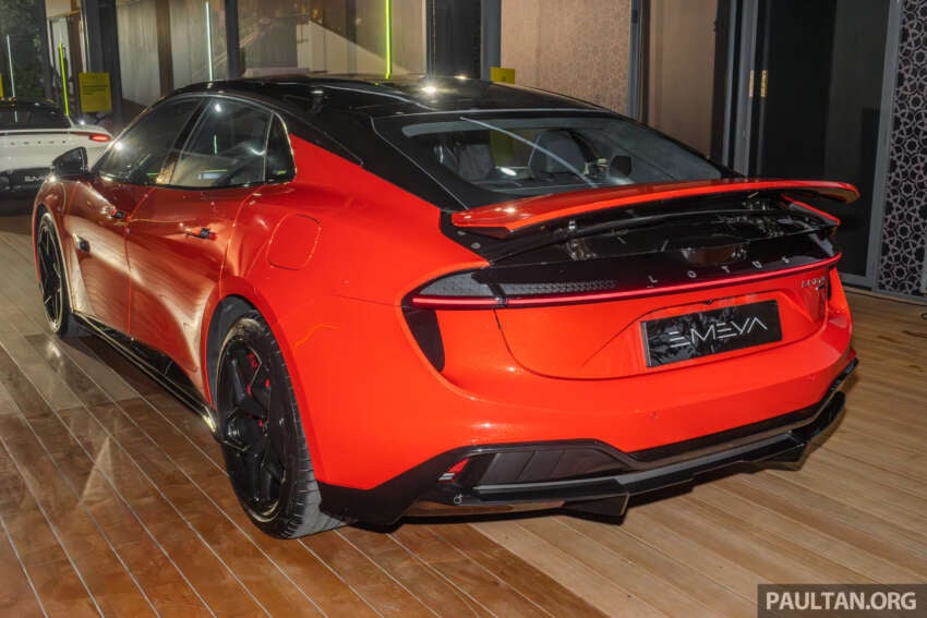Lotus Cars raikan 30-tahun berada di Malaysia, pamer model bersejarah dan umum rancangan masa depan 2068824