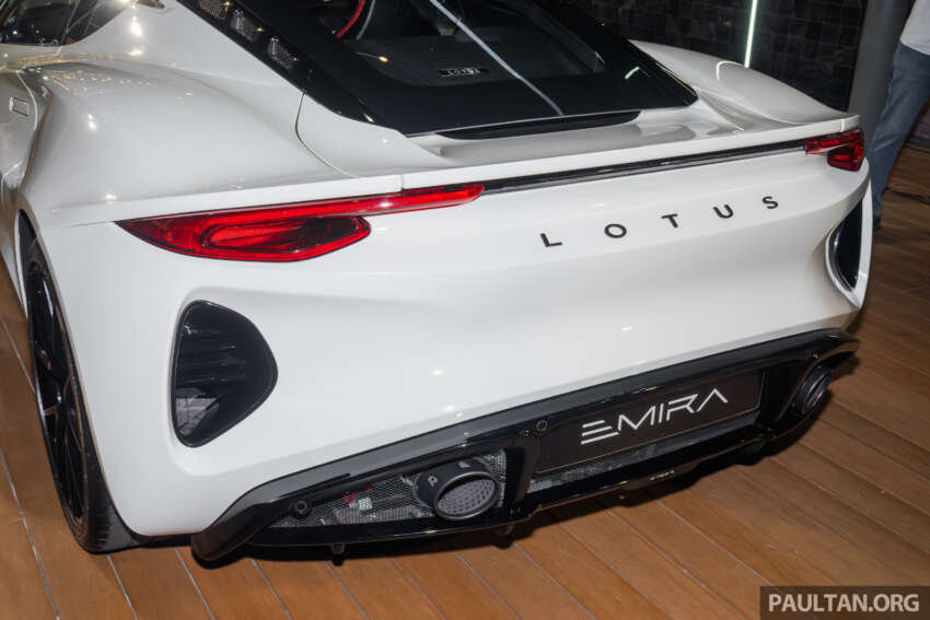 Lotus Cars raikan 30-tahun berada di Malaysia, pamer model bersejarah dan umum rancangan masa depan 2068773