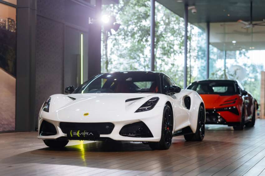 Lotus Cars raikan 30-tahun berada di Malaysia, pamer model bersejarah dan umum rancangan masa depan 2068634