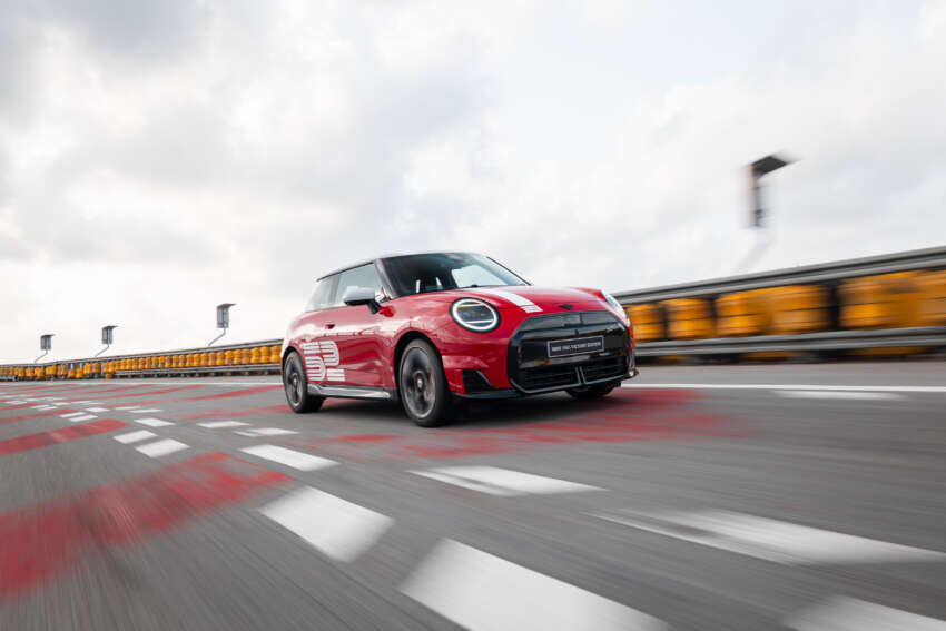 MINI 1965 Victory Edition launched in Malaysia – based on electric JCW 3 Door; rally homage; from RM231k 2064238