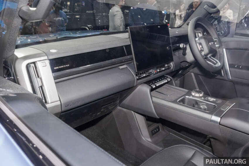 iCaur V27 shown in RHD – boxy REEV SUV with up to 455 PS, 210 km CLTC EV range coming to Malaysia 2072527