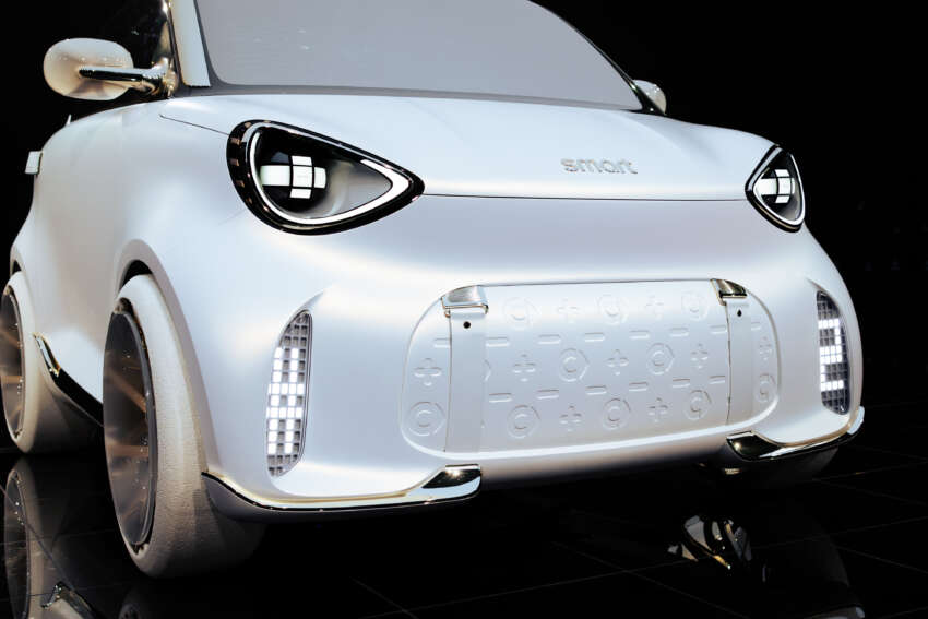 smart Concept #2 previews 2-seat EV – under 300 km range, Oct debut, coming to Malaysia under Proton? 2070463