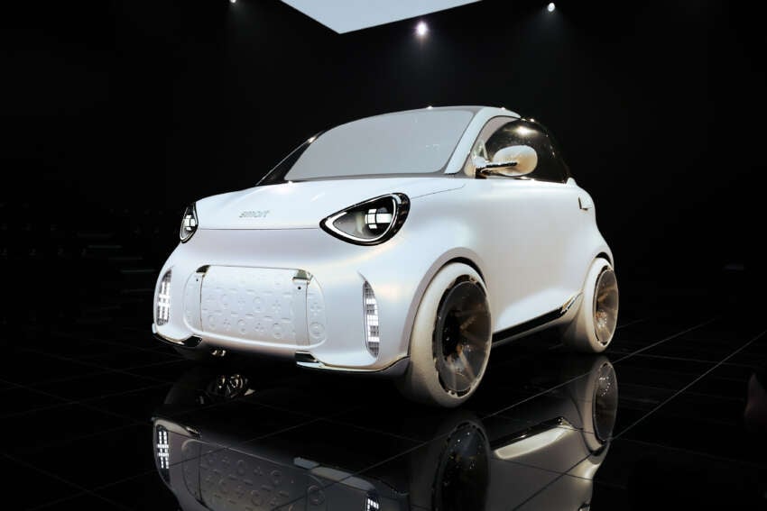 smart Concept #2 previews 2-seat EV – under 300 km range, Oct debut, coming to Malaysia under Proton? 2070459