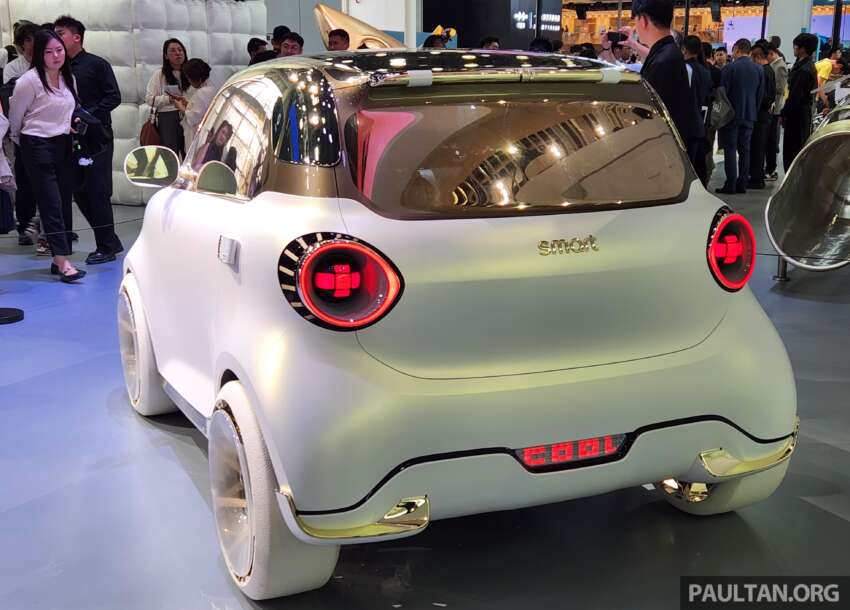smart Concept #2 makes world debut in Beijing – tiny EV designed by Mercedes-Benz, engineered by Geely 2072071