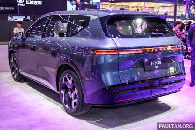 Dongfeng Nissan NX8 on display in Beijing – available with EV or REEV powertrain; priced from RM92k