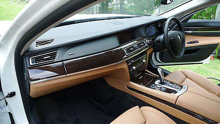 730d-interior
