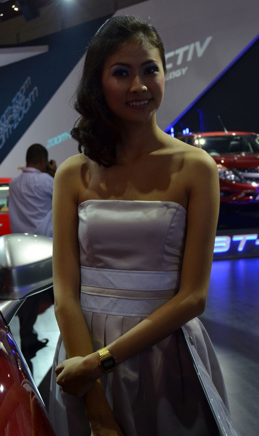 Foto cewek cantik dari IIMS 2012 – Part Two 133119