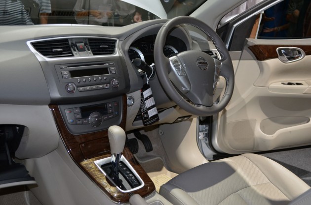 DSC_0180b Nissan Sylphy launched in Thailand – new model gets improved 1.6, new 1.8, CVT; from 746,000 baht