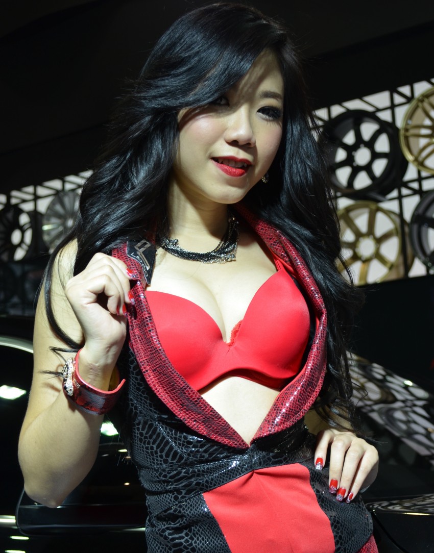 2012 Thai Motor Expo – the ladies wrap it up 144542