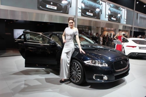 IMG_3191 Jag XJ Ultimate – special Coventry cat presented in China