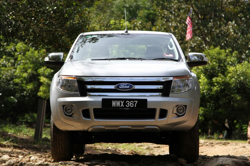 TESTED: Ford Ranger XLT 2.2 Manual driven in all jungles – the concrete one and the green-muddy one 116846