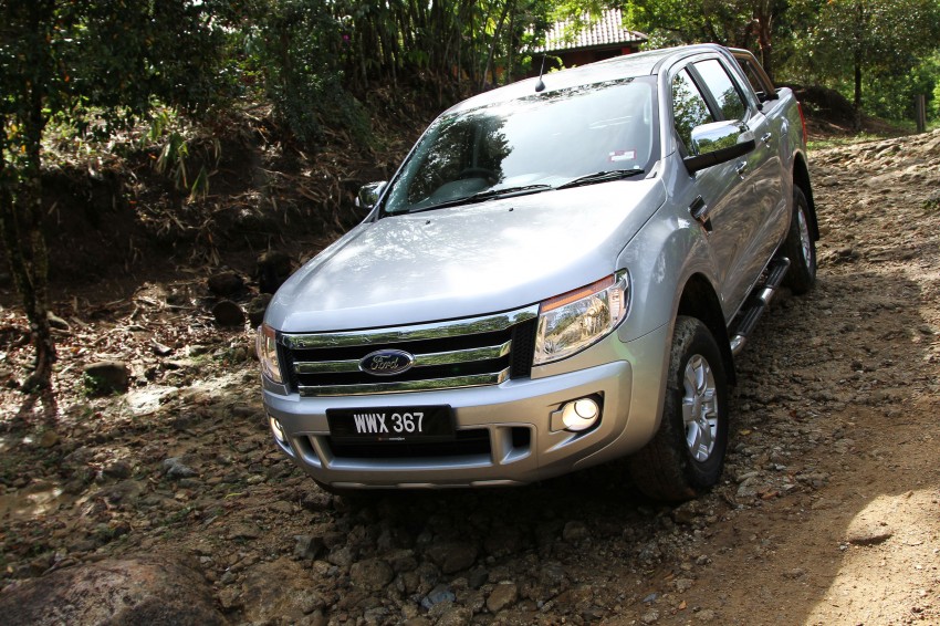 TESTED: Ford Ranger XLT 2.2 Manual driven in all jungles – the concrete one and the green-muddy one 116849