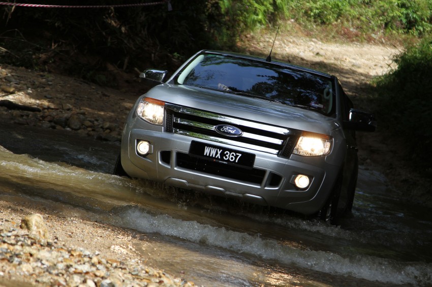 TESTED: Ford Ranger XLT 2.2 Manual driven in all jungles – the concrete one and the green-muddy one 116837
