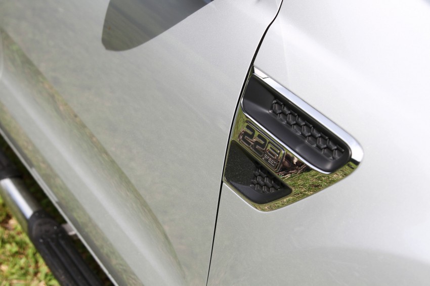 TESTED: Ford Ranger XLT 2.2 Manual driven in all jungles – the concrete one and the green-muddy one 116857