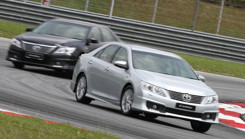 Toyota Camry XV50 – a brief test session at the SIC 109977
