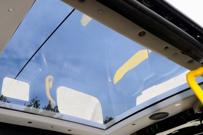 Nissan eyeing world taxi domination with the NV200 van – after New York, London’s black cab is next 123529