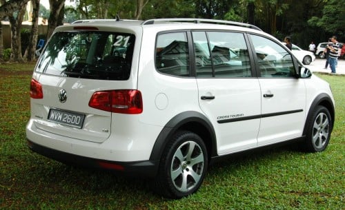 DRIVEN: Volkswagen Cross Touran 1.4 TSI – first drive