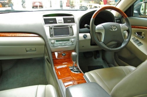 The Japanese D-segment trinity shootout: Honda Accord vs Nissan Teana vs Toyota Camry