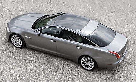 Jaguar XJ